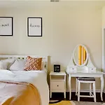 Luxurious And Peaceful Room In Washington Dc
